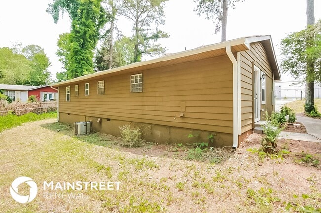 Building Photo - 2114 Slate Rd