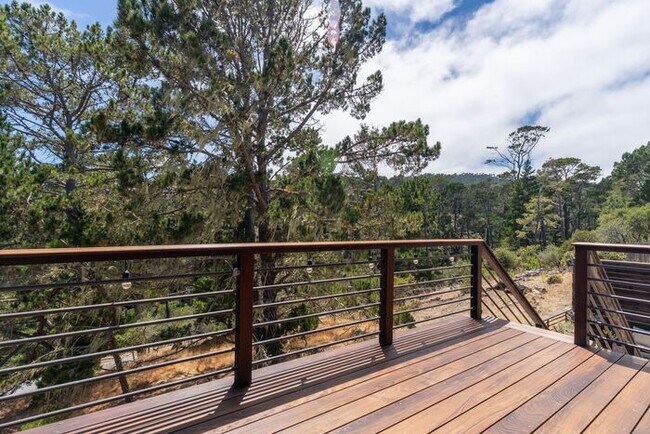 Building Photo - Hilltop Monterey Home