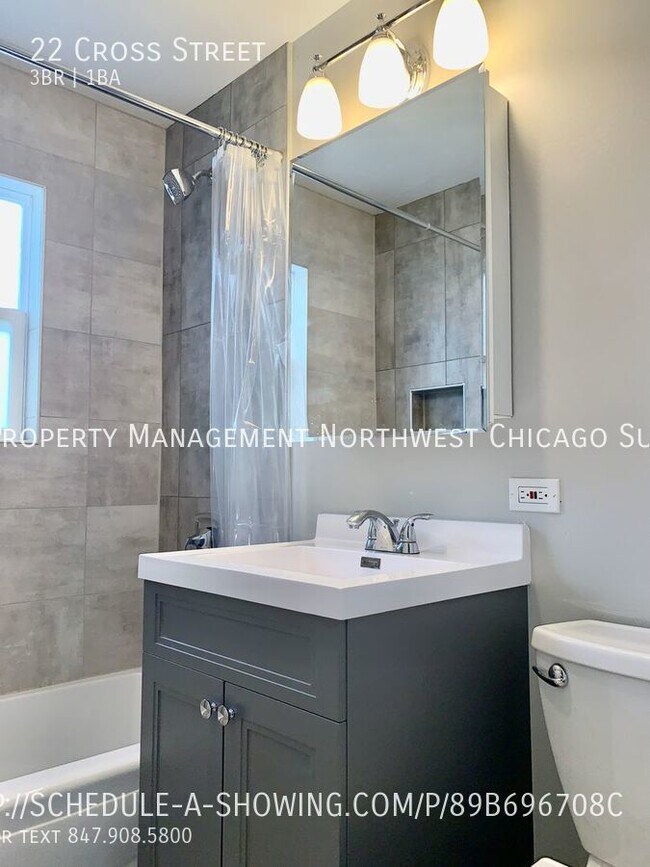 Building Photo - 22 Cross St