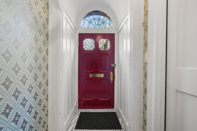 Building Photo - 3 Mount Vernon Square