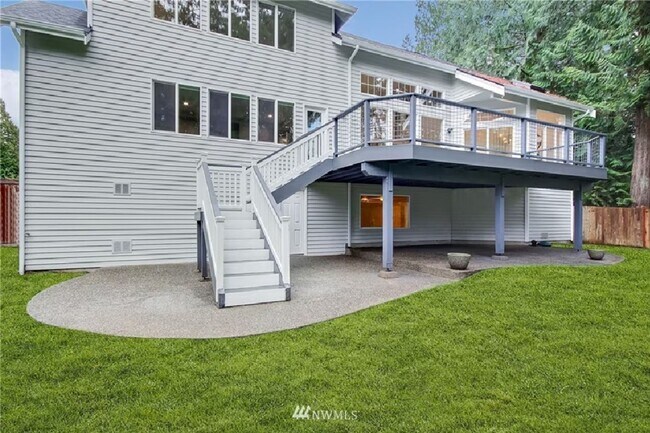 Building Photo - 4825 240th Ave SE