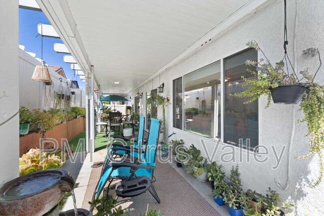Building Photo - 754 Zaphiro Ct