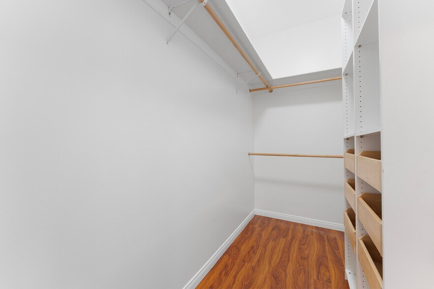 Building Photo - 6069 Horner St