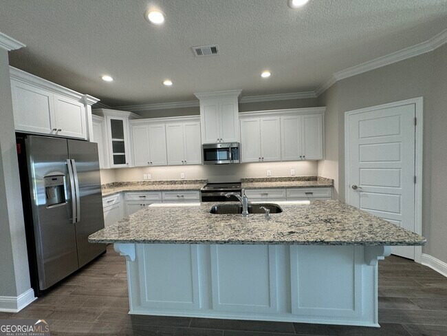 Building Photo - 229 The Villas Wy