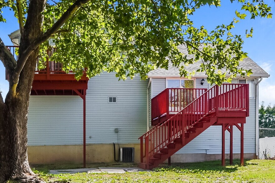 Building Photo - 2642 W 3950 S