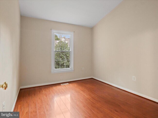 Building Photo - 12204 Apple Orchard Ct