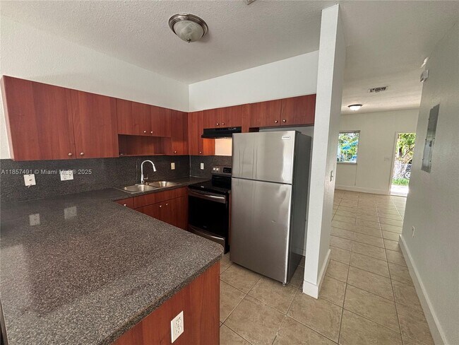 Building Photo - 26514 SW 138th Ave