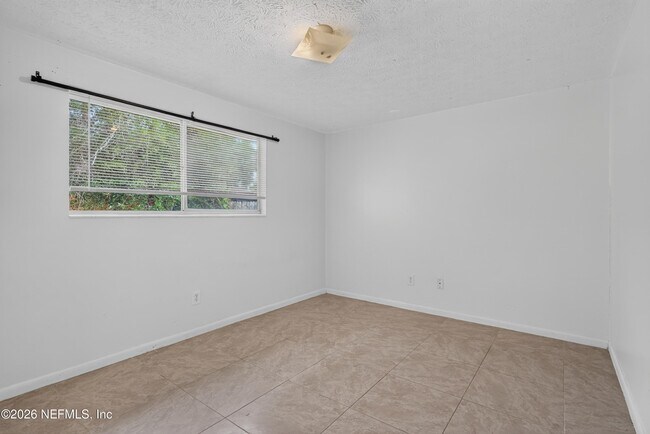 Building Photo - 9954 Larkdale Ct