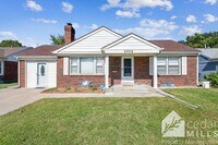 Building Photo - Family Friendly Home in Oakwood Estates