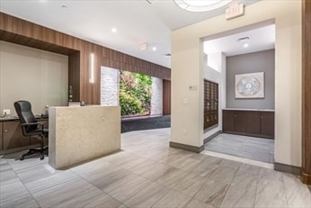 Entry Hall - 121 Portland St
