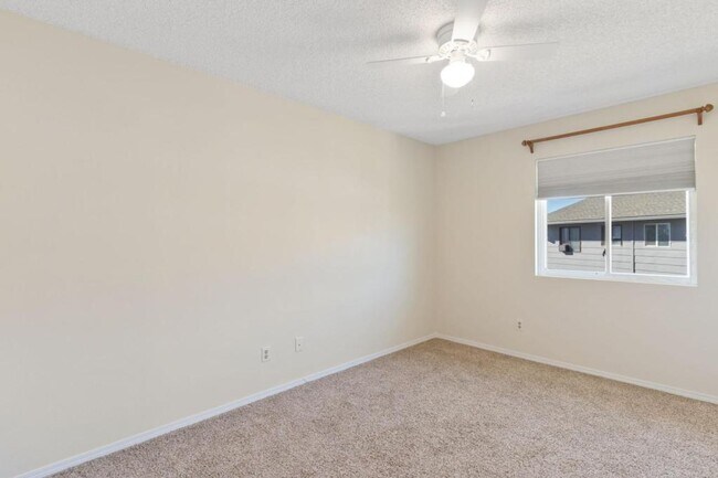 Building Photo - 1306 Soaring Eagle Dr