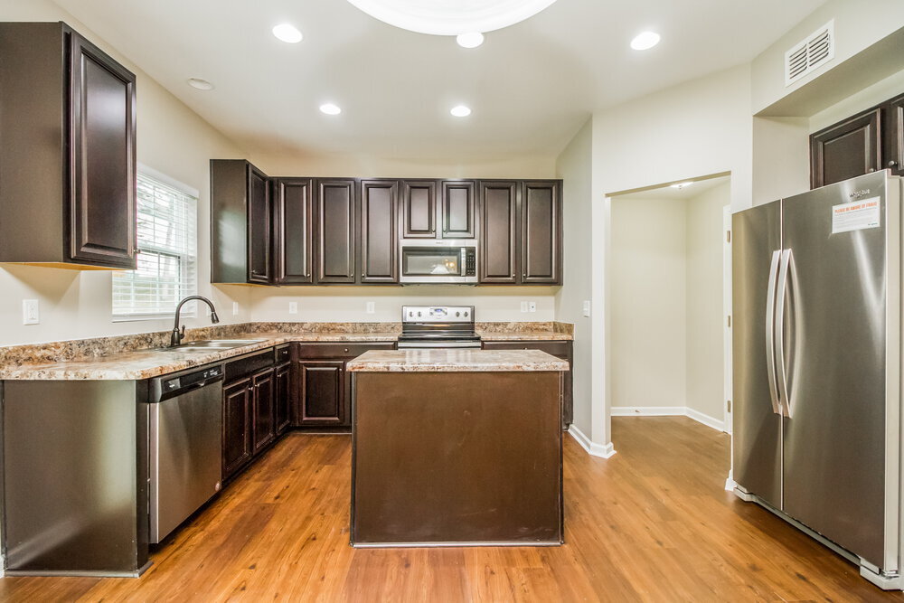 Building Photo - 4004 Alicia Ln