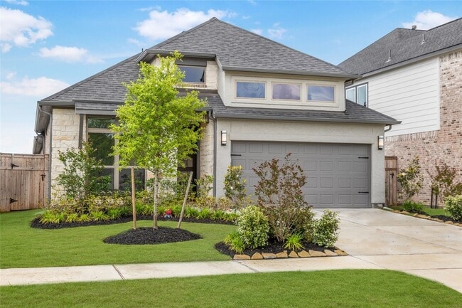 Building Photo - 31243 Riley Hts Dr