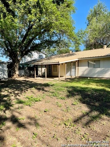 Building Photo - 3510 Fieldstone Dr