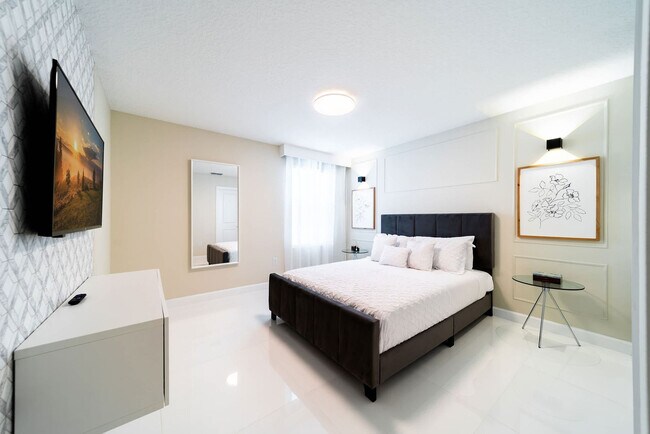 Building Photo - 2869 Bookmark Dr