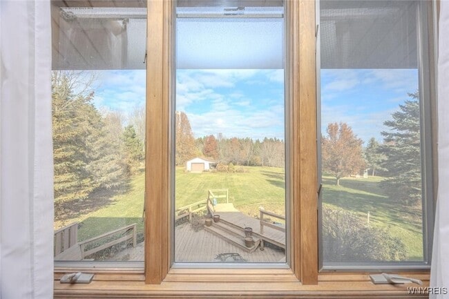 Building Photo - 6784 Bear Ridge Rd