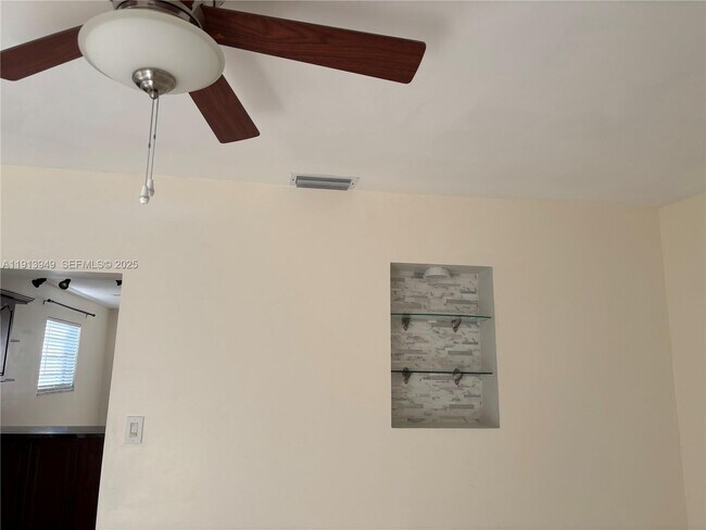 Building Photo - 29523 SW 144th Ct