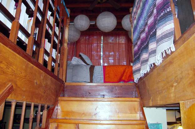 Building Photo - 301 Central Dr