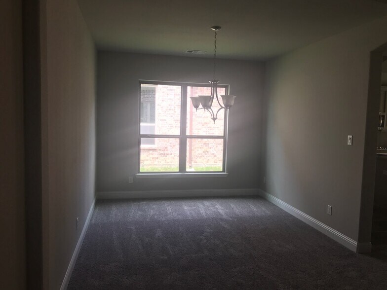 Building Photo - 16409 Amistad Ave