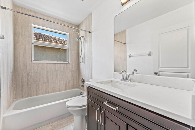 Building Photo - 5477 Queenship Ct