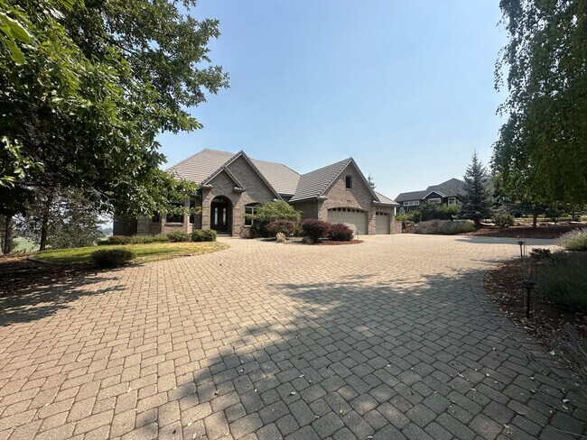 Building Photo - 11707 Kestrel Rd