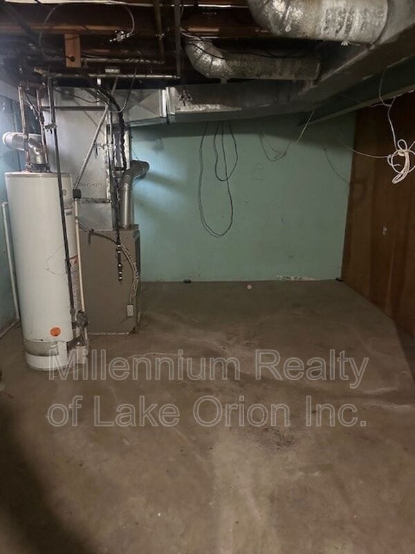 Building Photo - 19288 Lahser Rd