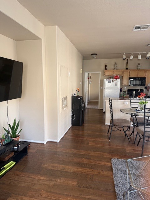 Building Photo - 3805 Juno Beach St