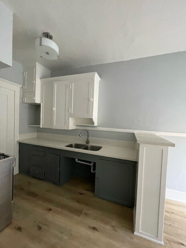 Floorplan - 636 Chestnut Avenue