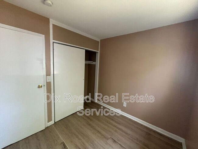 Building Photo - 4613 Nevada Ave