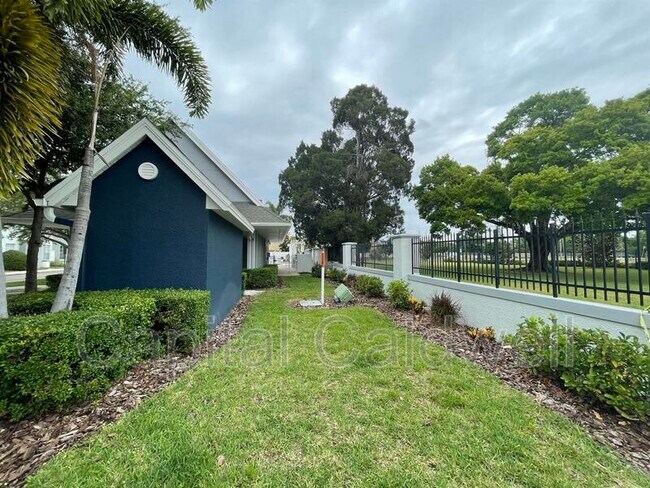 Building Photo - 4501 Bay Spring Ct