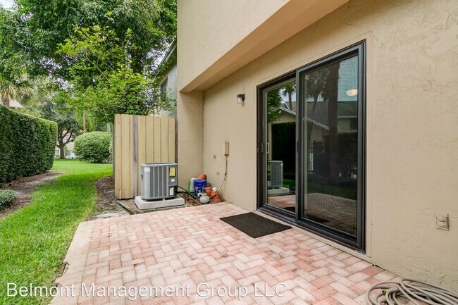 Building Photo - 2 br, 2.5 bath House - 136 Sandlewood Trail