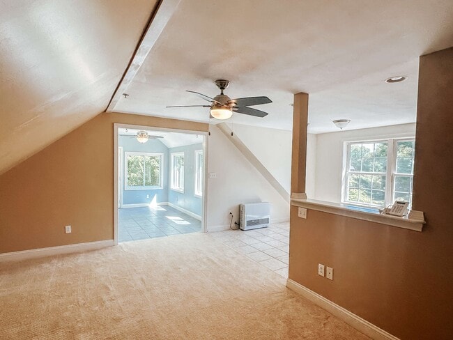 Building Photo - 10 Herrick Rd