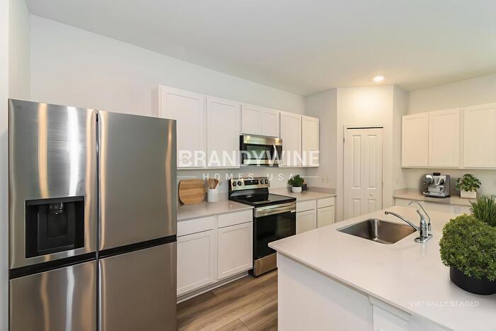 Building Photo - 2893 Grand Finale St