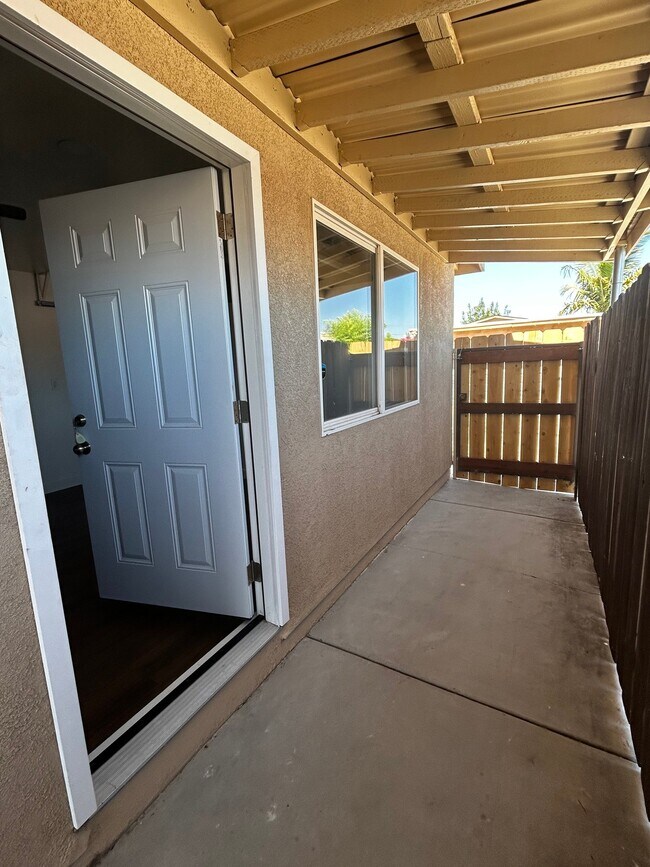 Building Photo - 3322-24 Clairemont Mesa Blvd