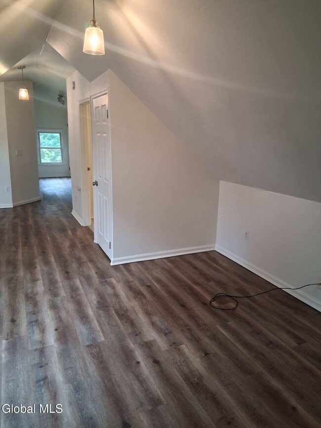 Building Photo - 353 3rd St