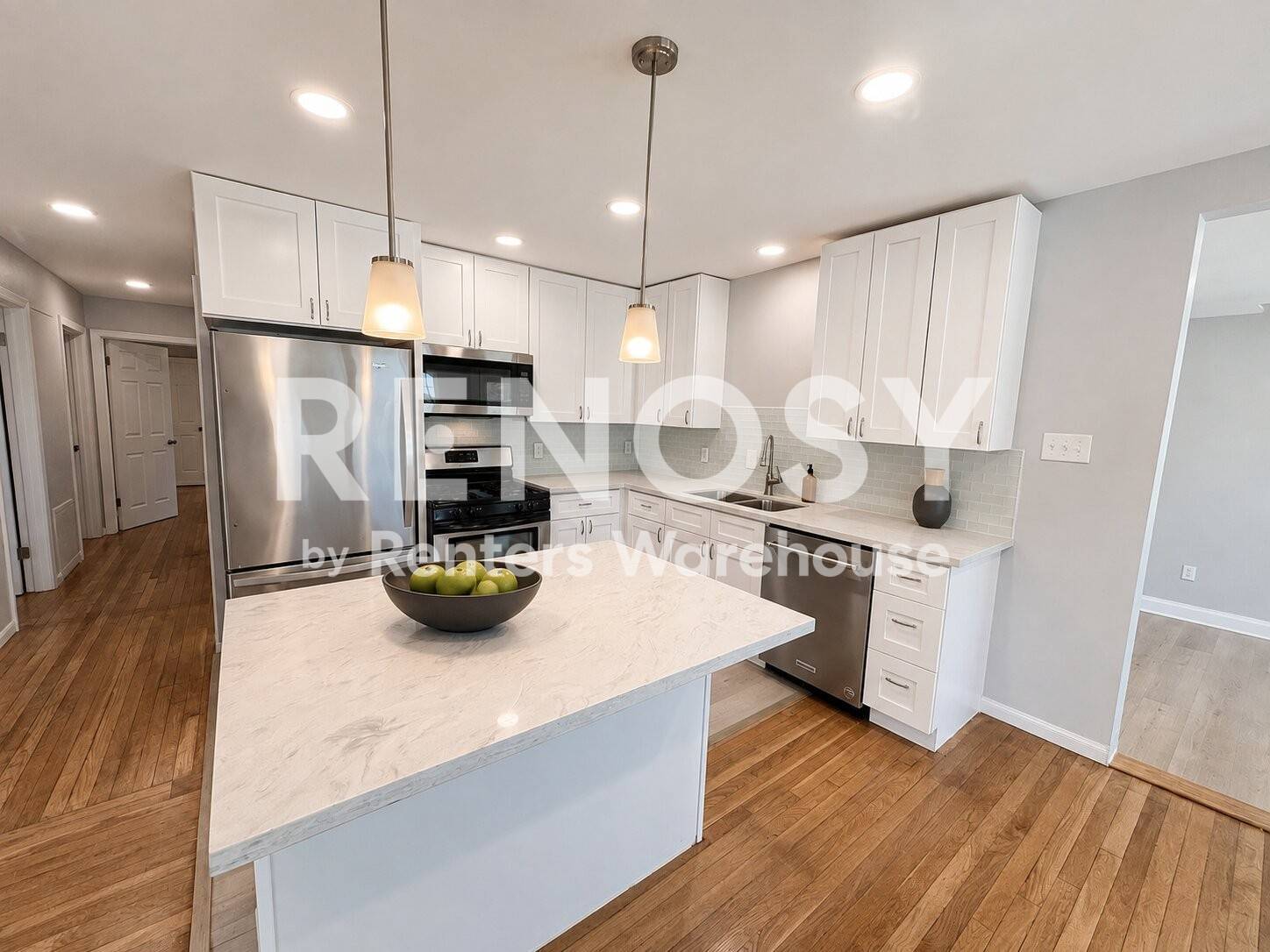 Building Photo - 6010 Ridgeway Dr