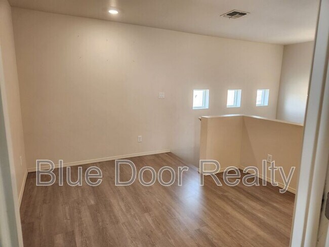 Building Photo - 1224 Tierra Verde Loop