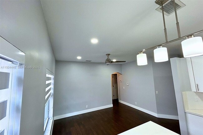 Building Photo - 6254 NW 38th Dr