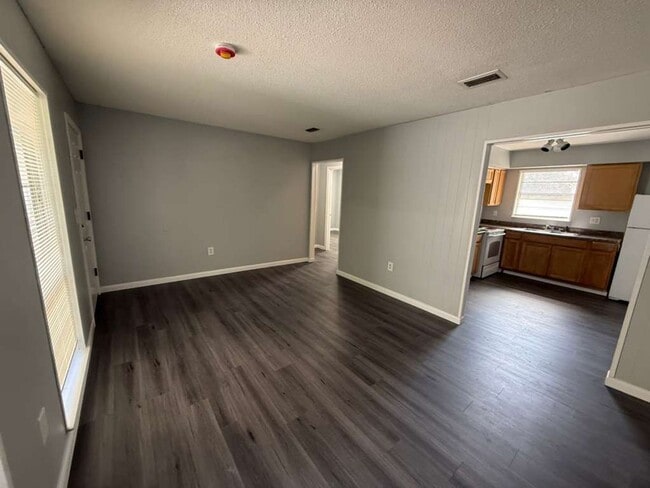 Building Photo - Mulberry Terrace Apartments