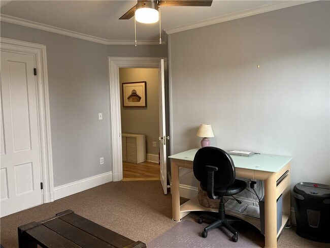 Building Photo - 13 Newport Ave