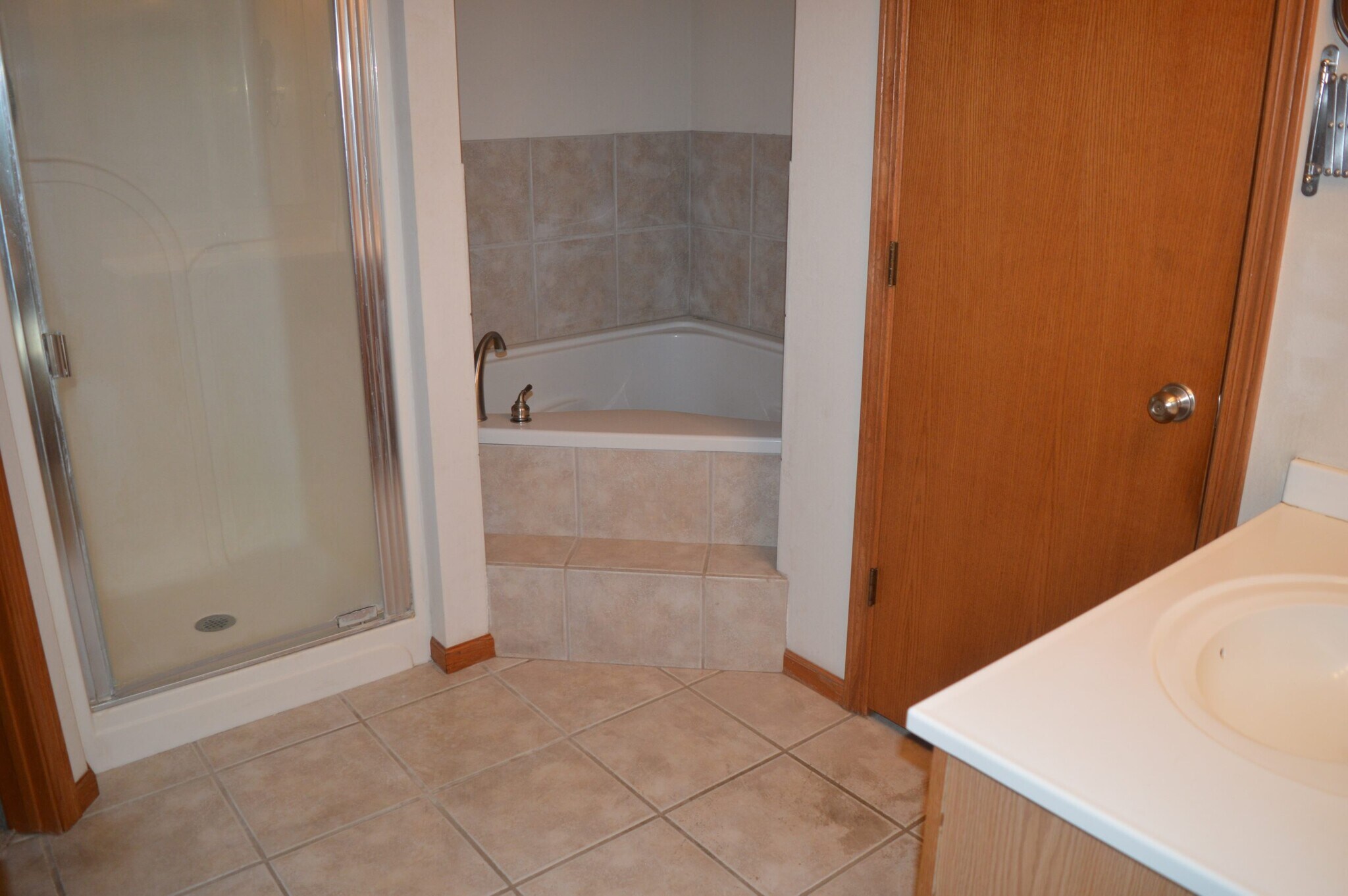 Building Photo - 4734 Bergamot Way