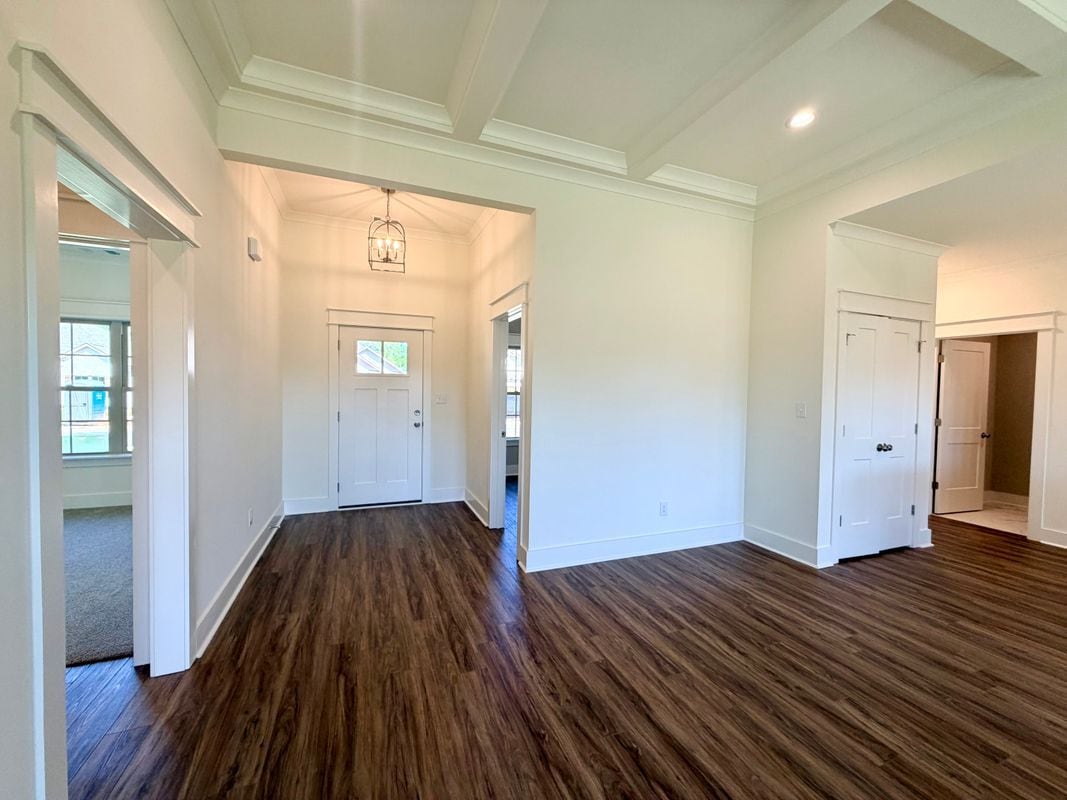 Building Photo - 513 Bristleleaf Path