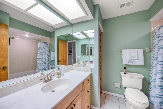 Building Photo - 505 Hidden Harbour Dr