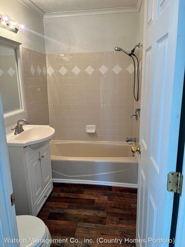 Building Photo - 3 br, 1 bath House - 4027 N Monroe