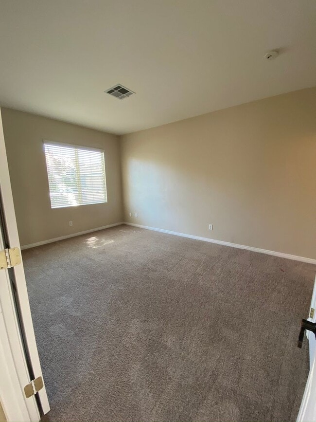 Building Photo - Gorgeous 2 Story Home Available Soon in Ga...
