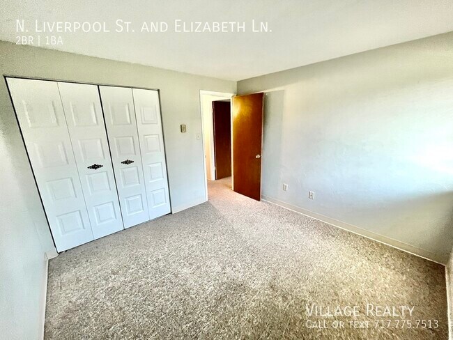 Building Photo - 55 N Liverpool St