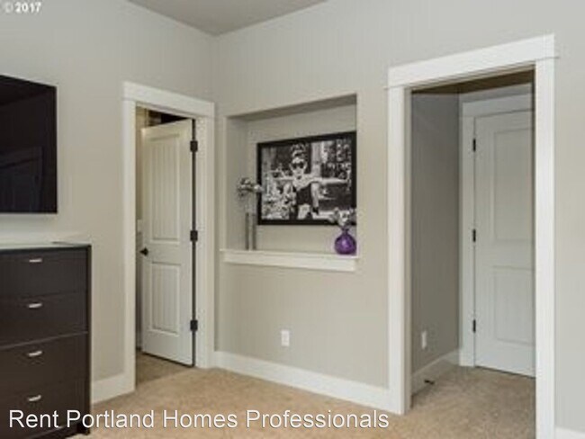 Building Photo - 3 br, 2.5 bath House - 17440 SW Cricket Court