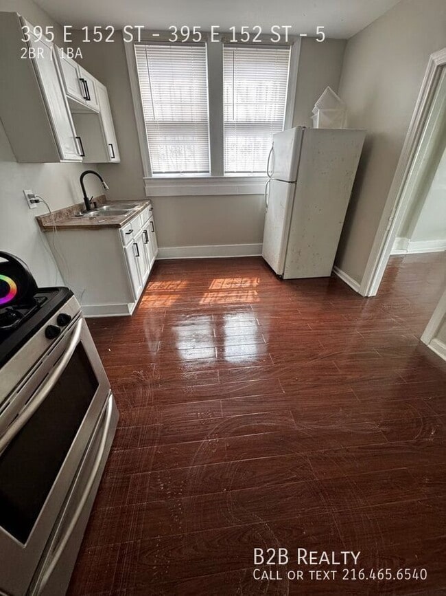 Building Photo - 395 E 152nd St