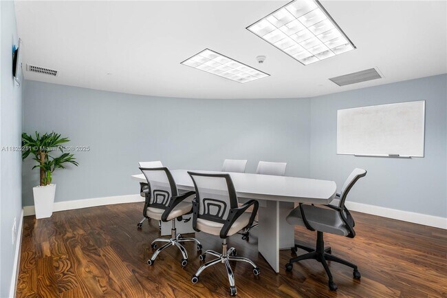 Building Photo - 50 Biscayne Blvd