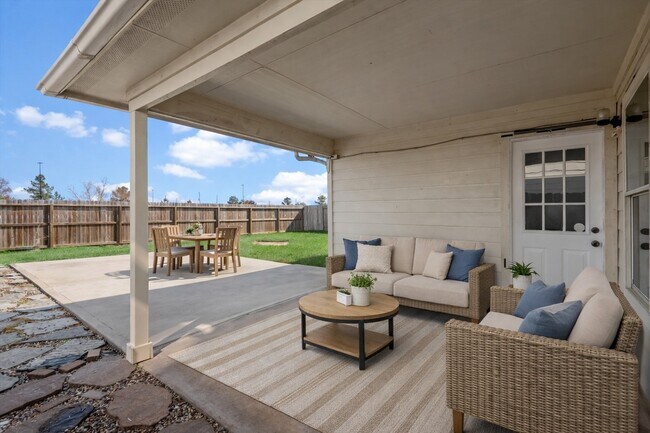 Building Photo - 1518 Weiland Manor Ln